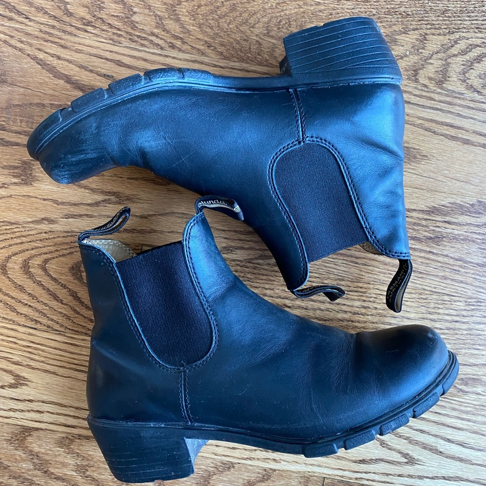 Blundstone Black Heeled Boots